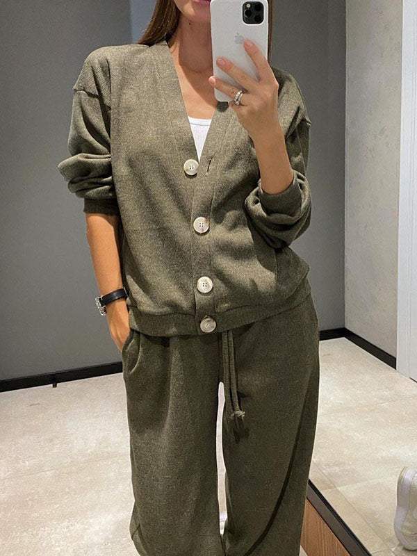 Lune London | Casual V-Neck Sweater and Pants Set