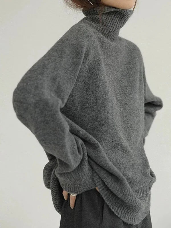 Lune London | Casual Cashmere Turtleneck Sweater for Women