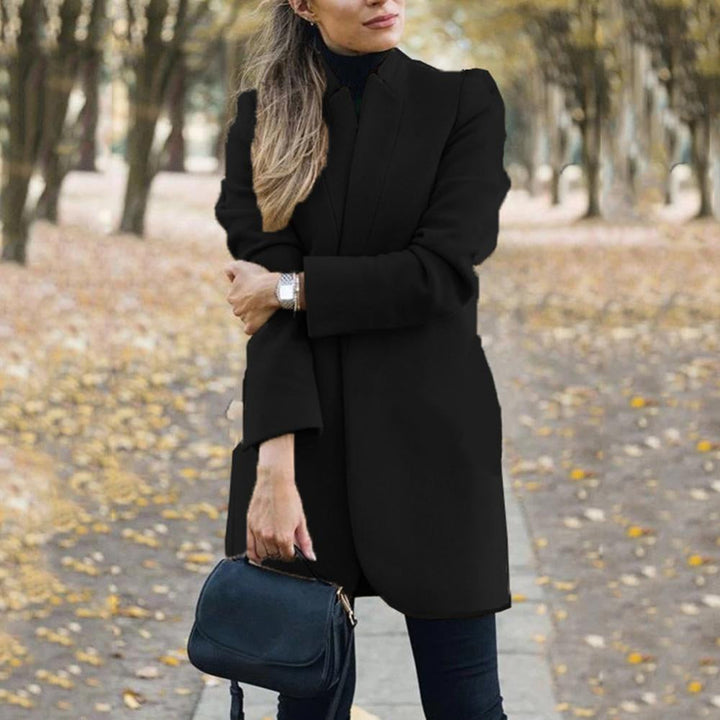 Lune London | Elegant Short Coat for Leisure and Business