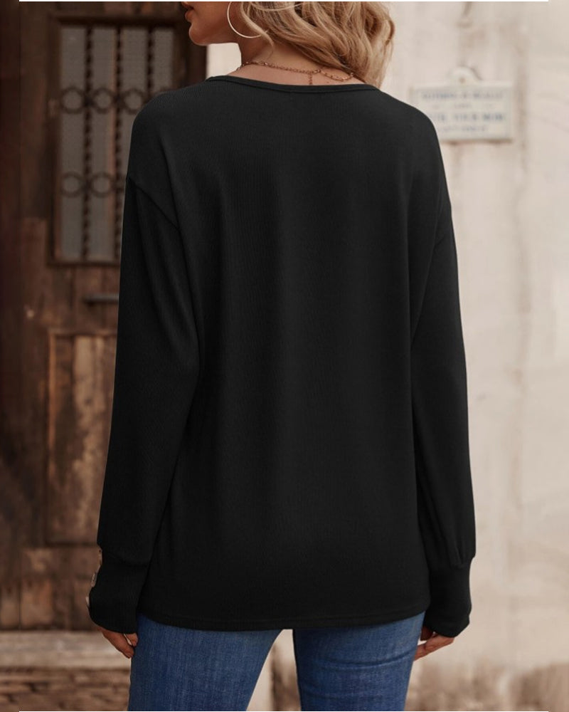 Lune London | Solid Long Sleeve Top with Button and V Neck