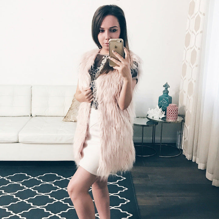 Ladies Fashionable Faux Fur Vest In Trendy Oversized Cut Lune London