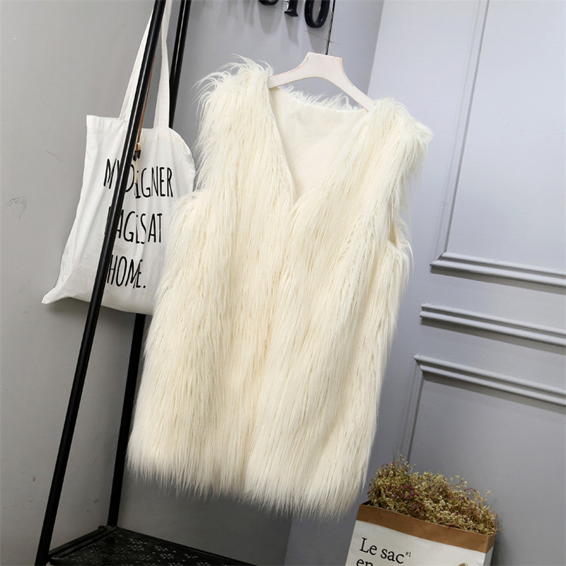 Ladies Fashionable Faux Fur Vest In Trendy Oversized Cut Lune London