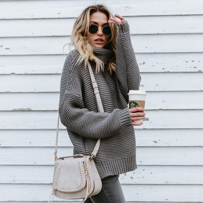 Pull en tricot épais pour femmes avec col roulé haut et structure de point extravagante Chic & Stil