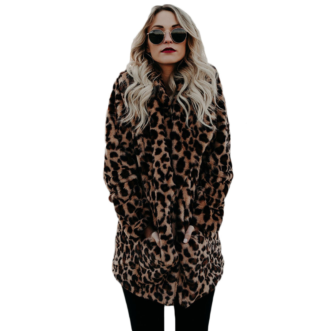 Ladies Faux Fur Leopard Print Jacket with Trendy Casual Cut Lune London