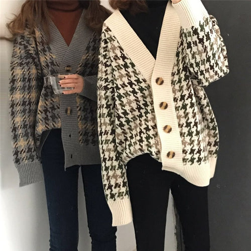Women's knitted jacket with a modern design in houndstooth Lune London