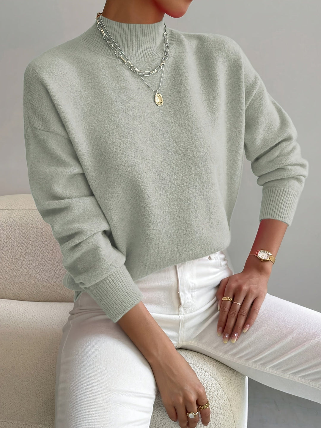 Lune London | Elegant Turtleneck Sweater