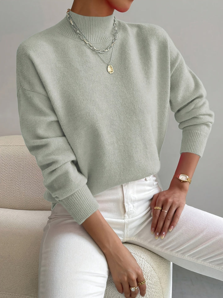 Lune London | Elegant Turtleneck Sweater
