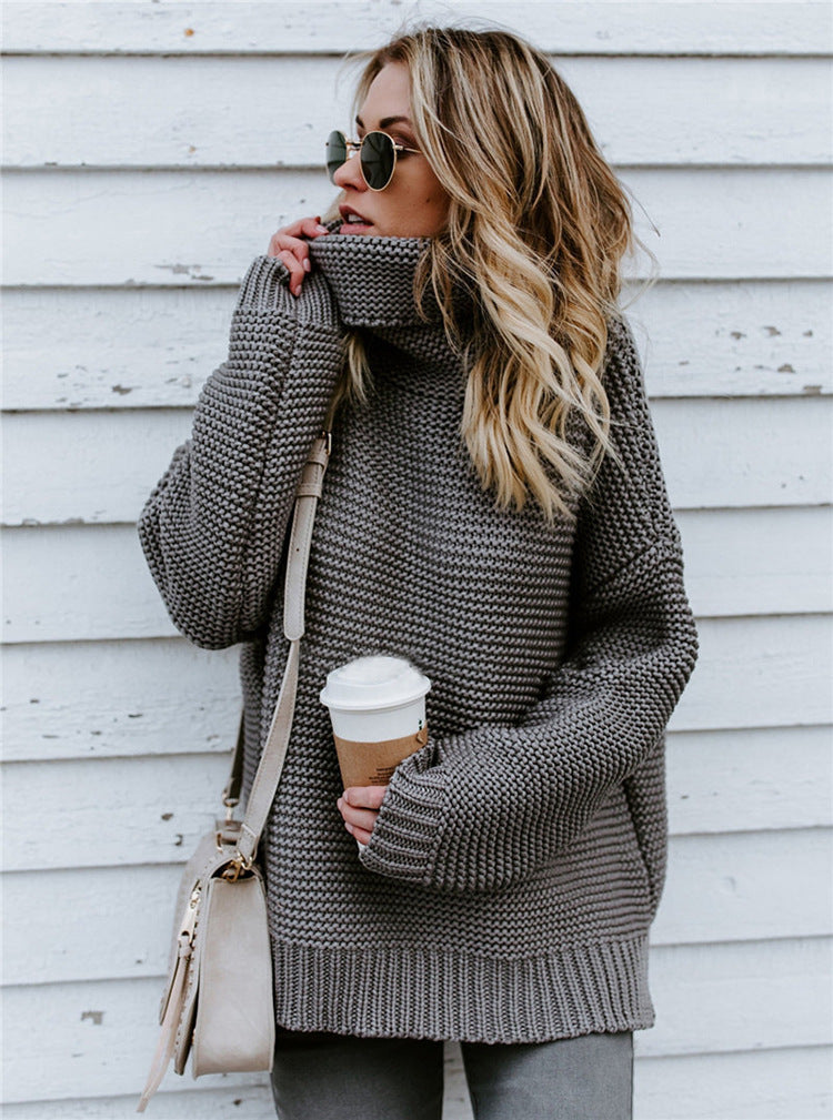 Knitted women's sweater with high collar in soft material Lune Londonl