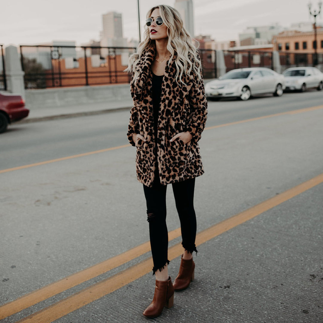 Ladies Faux Fur Leopard Print Jacket with Trendy Casual Cut Lune London