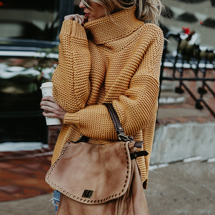 Chunky knit sweater for women with high collar and relaxed fit Lune Londonl