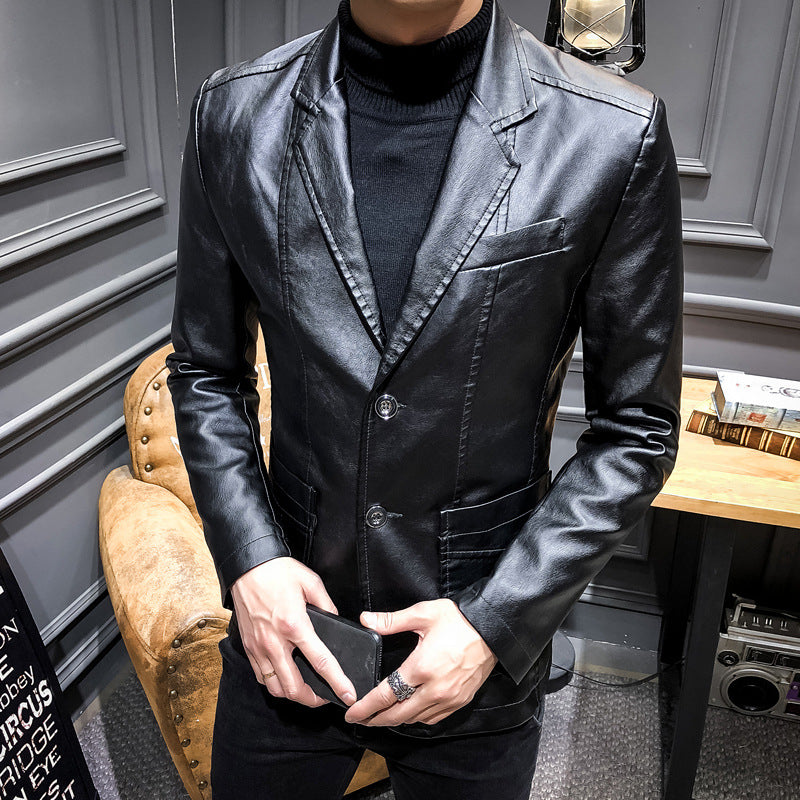 Trendy faux leather blazer for men with a slim fit Lune London
