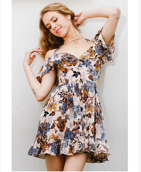 Robe d'été femme à volants avec design floral et bretelles spaghetti ajustables Chic & Stil