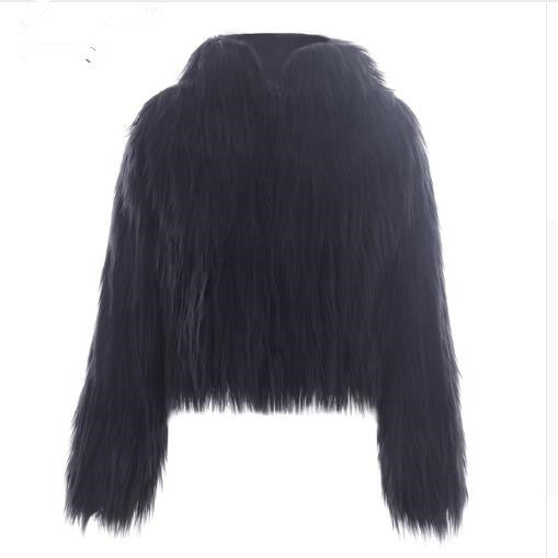 Ladies Short Fur Jacket with Bulky Design Lune London