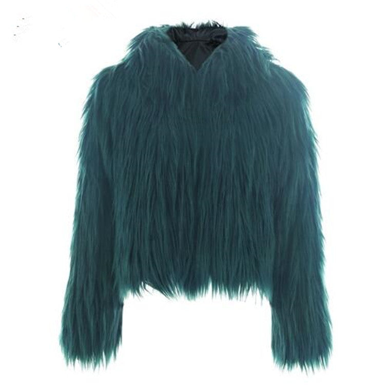 Ladies Short Fur Jacket with Bulky Design Lune London
