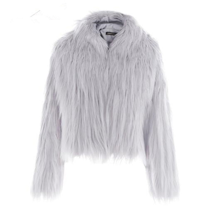 Ladies Short Fur Jacket with Bulky Design Lune London
