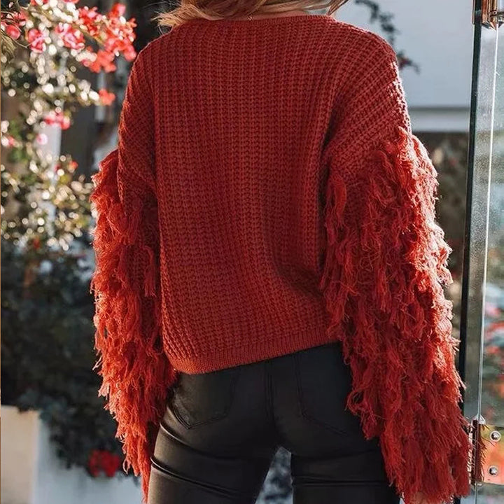 Knitted sweater for women with fringed sleeves and a trendy cut Lune London