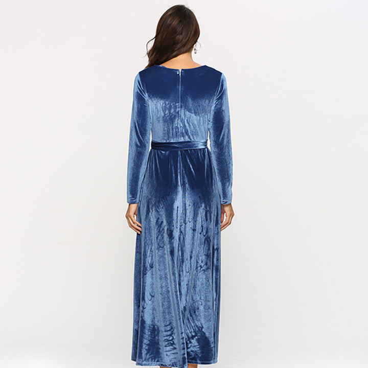 Women's elegant maxi dress made of soft velvet with waist belt Lune London
