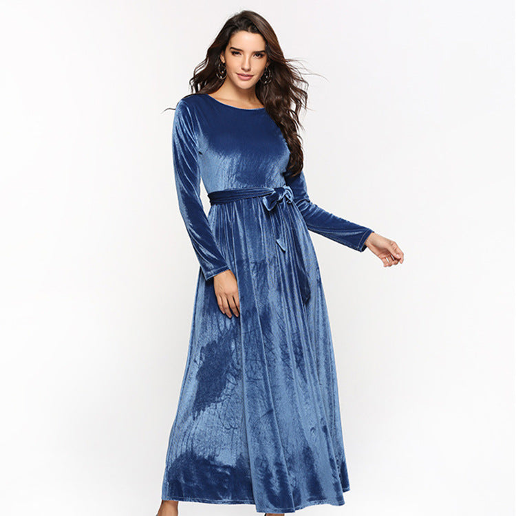 Women's elegant maxi dress made of soft velvet with waist belt Lune London