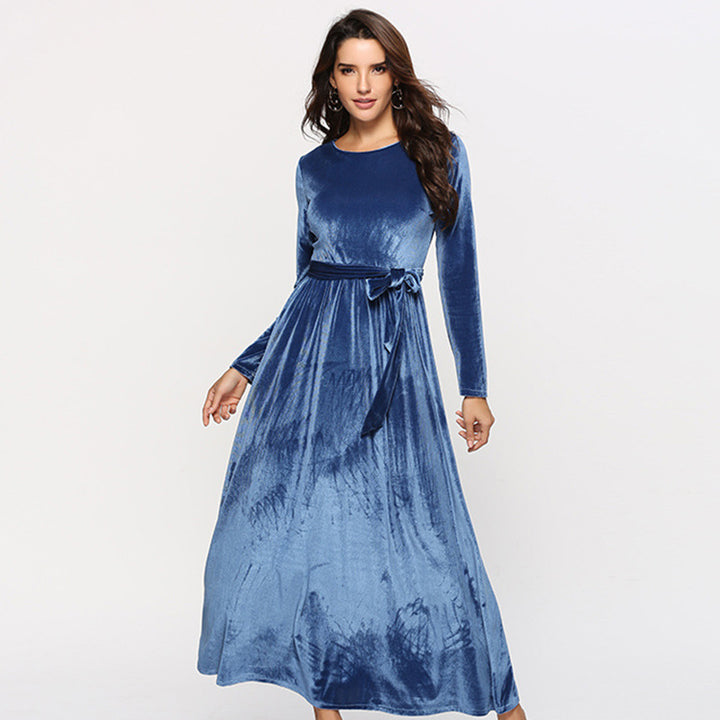 Women's elegant maxi dress made of soft velvet with waist belt Lune London