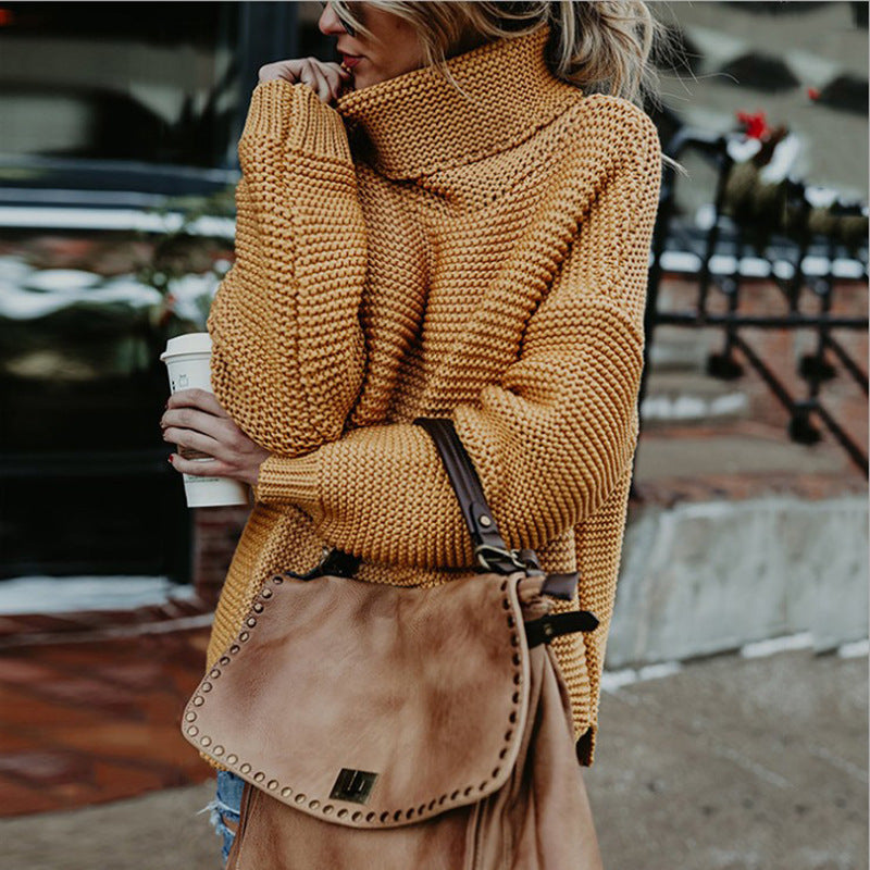 Pull en tricot confortable pour femmes avec col montant et texture Chic & Stil