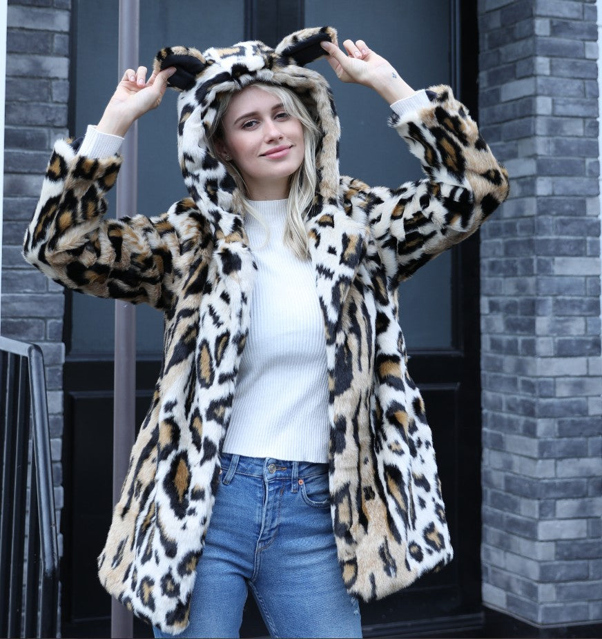 Ladies Cozy Fur Coat with Hood and Cat Ears Lune London