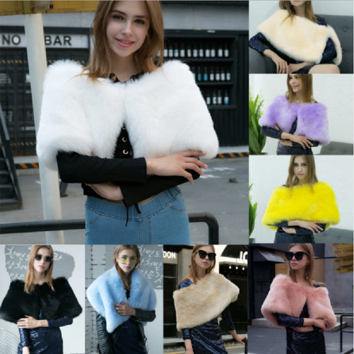Women's Elegant Fur Coat with Soft and Voluminous Design Lune London
