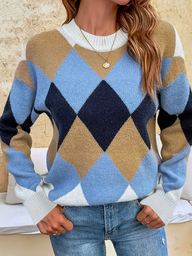 Lune London | Crew neck checkered sweater for timeless elegance