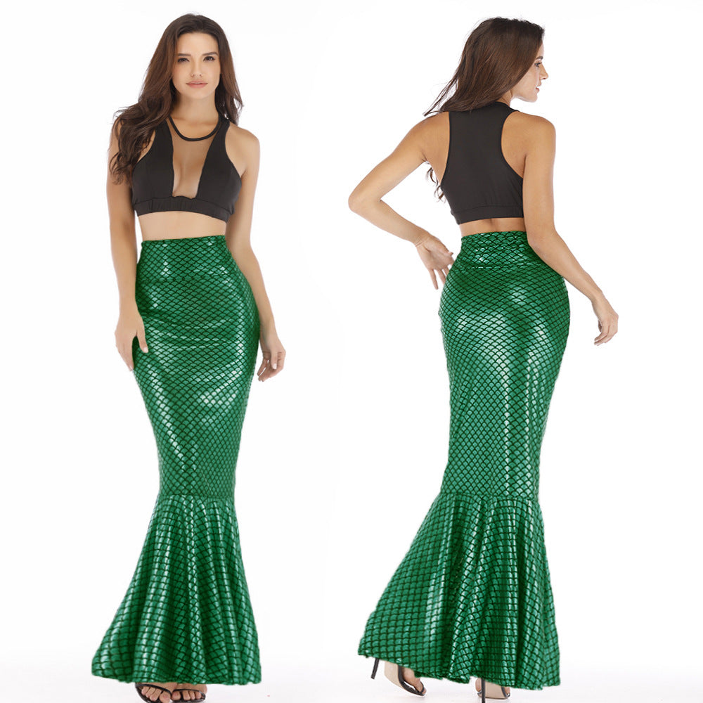 Women's mermaid skirt with shiny scale pattern and flared hem Lune London