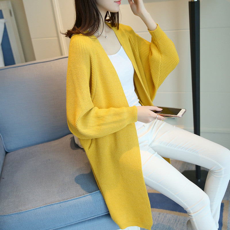 Cardigan long décontracté pour femmes avec ouverture à l'avant et motif de tricot fin Chic & Stil