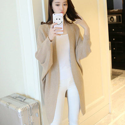 Cardigan long décontracté pour femmes avec ouverture à l'avant et motif de tricot fin Chic & Stil