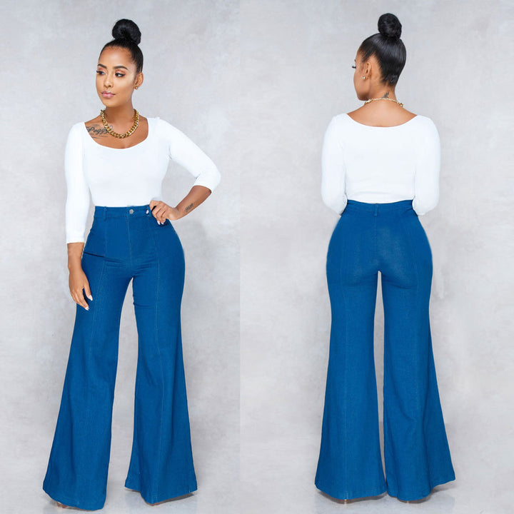 High waisted flared jeans for women with a relaxed fit and a trendy design Lune London