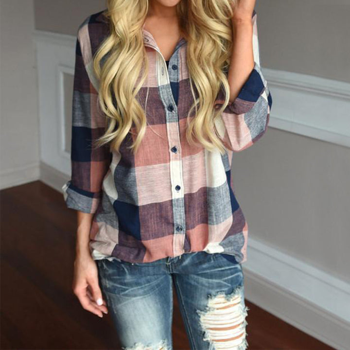 Plaid blouse for women with long sleeves and a relaxed fit Lune London