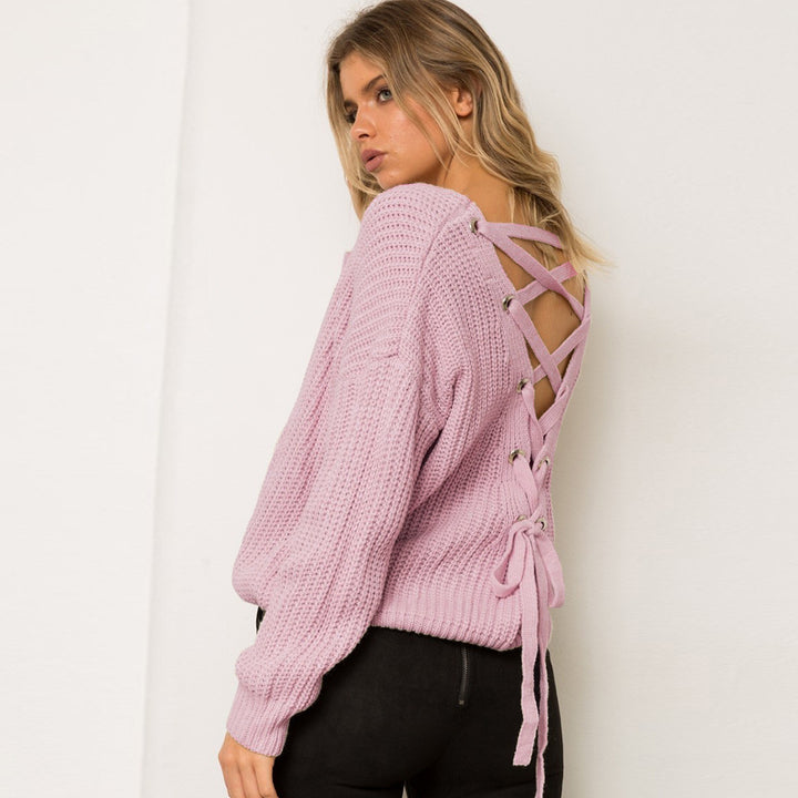 Women's sweater with a unique design at the back and a decorative lace Lune London