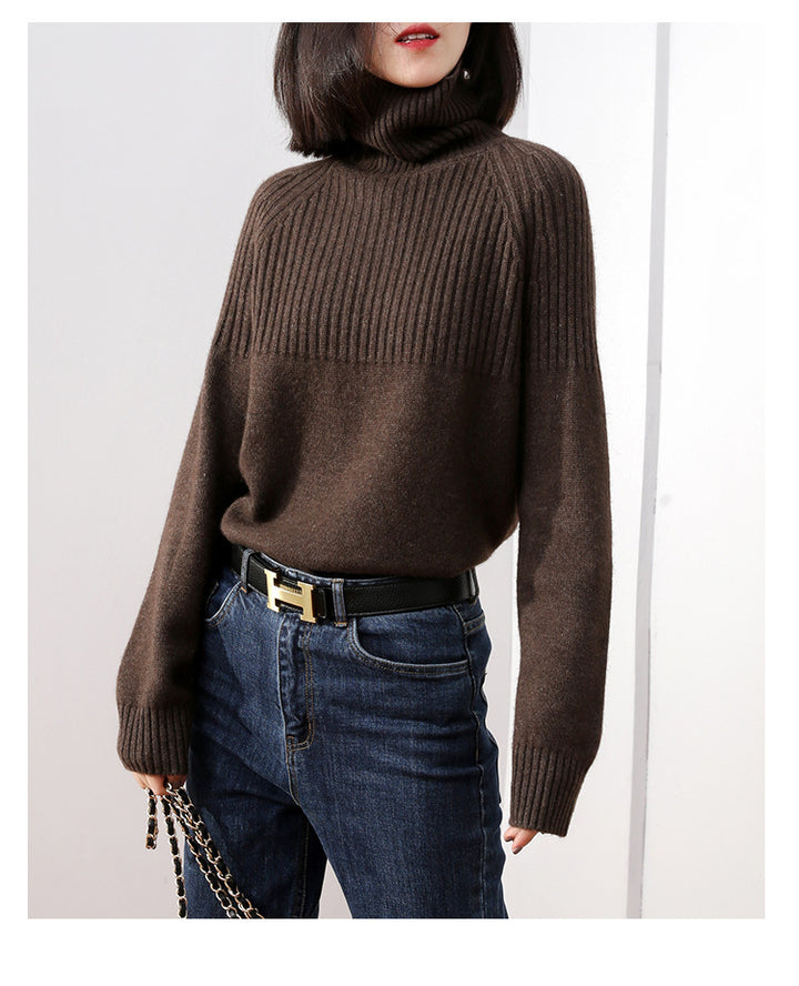 Pull en tricot pour femmes avec col montant et texture côtelée Chic & Stil