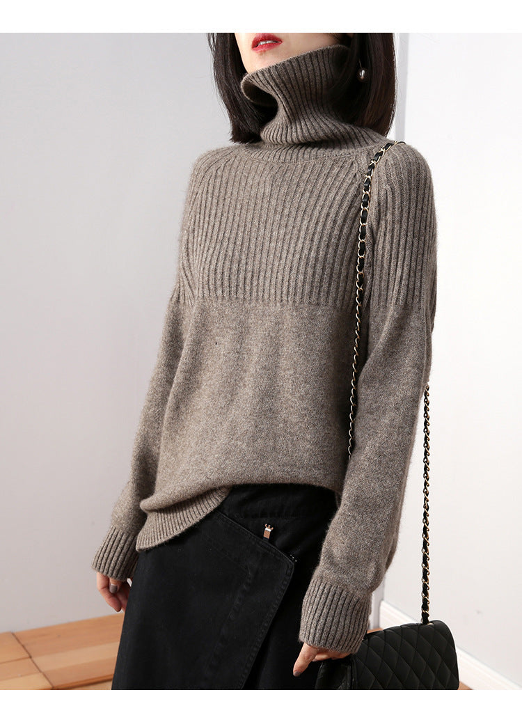 Pull tricoté pour femmes avec col montant et texture côtelée Chic & Stil