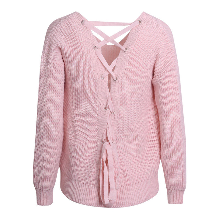 Women's sweater with a unique design at the back and a decorative lace Lune London