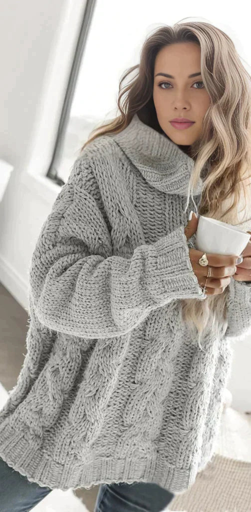 Lune London | Oversized Pullover with High Collar