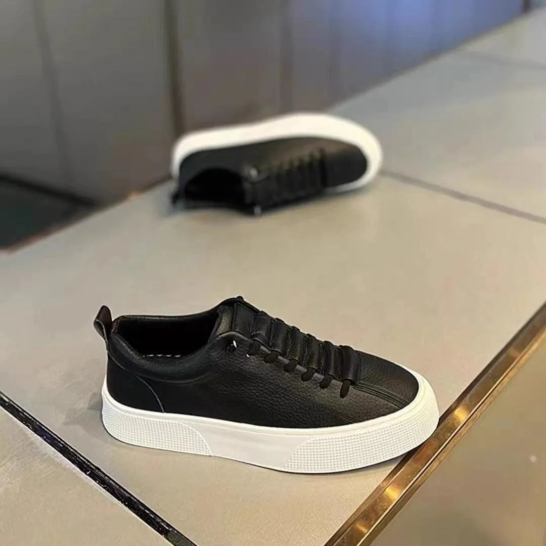 Lune London | Low Sneakers for Men Made of Synthetic Leather