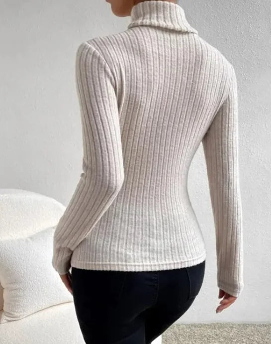 Lune London | Ribbed Turtleneck Soft and Warm Classic Design