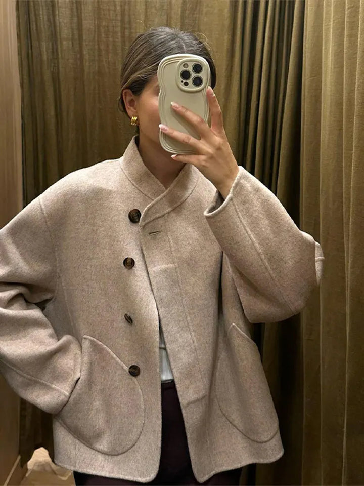 Lune London | Elegant oversized women's coat for autumn