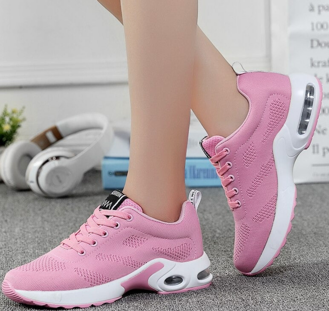 Lune London - Lightweight and breathable orthopedic sports sneakers for women | Casual sporty running shoe with air cushion sole