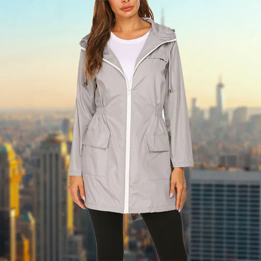 Lune London | Rain jacket for women for outdoor use