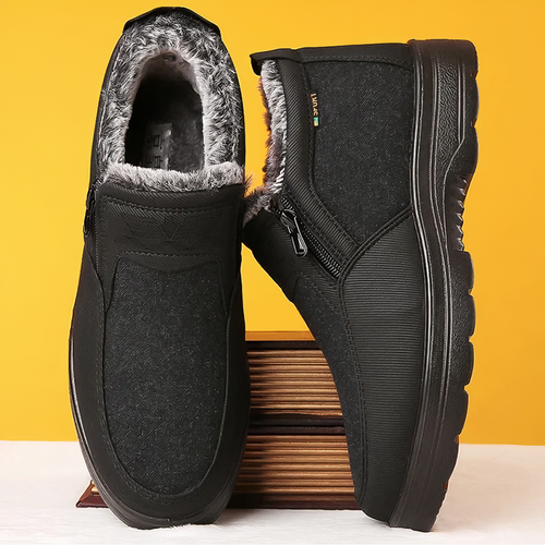Lune London | Boots - Warmly cushioned design with good grip and optimal comfort