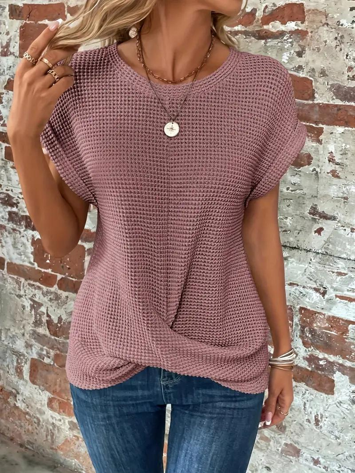 Lune London | Casual Knitted T-Shirt with Texture for Women