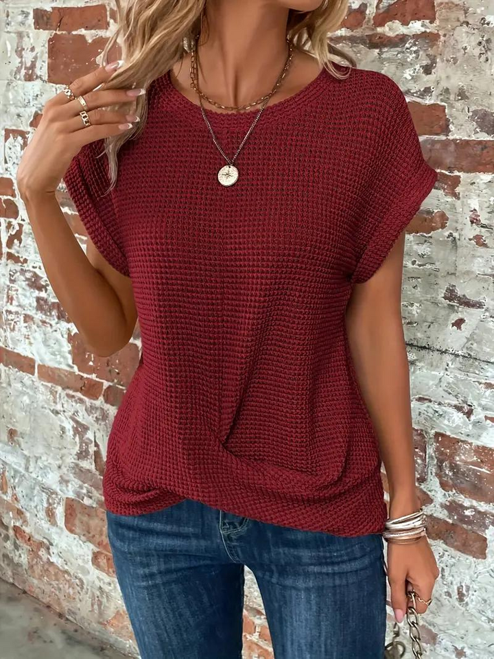 Lune London | Casual Knitted T-Shirt with Texture for Women