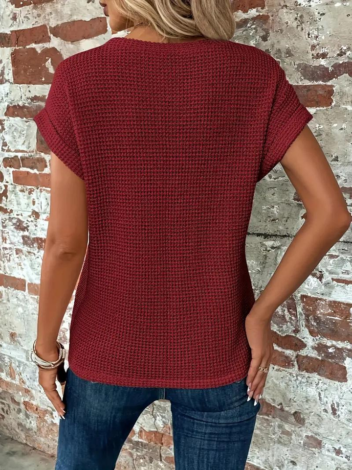 Lune London | Casual Knitted T-Shirt with Texture for Women