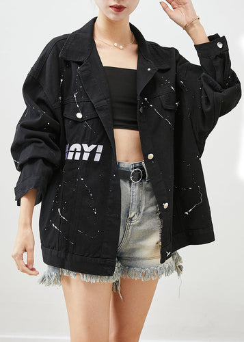 Chic und Stil | Oversized Black Letter Print Denim Jacket
