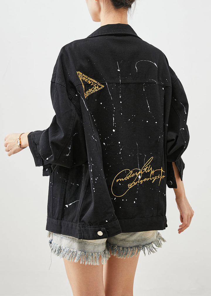 Chic und Stil | Oversized Black Letter Print Denim Jacket