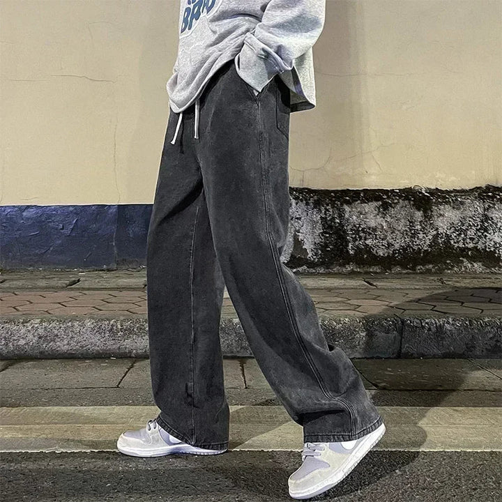 Lune London | Loose Fit Baggy Jeans for Men - Relaxed Casual Style