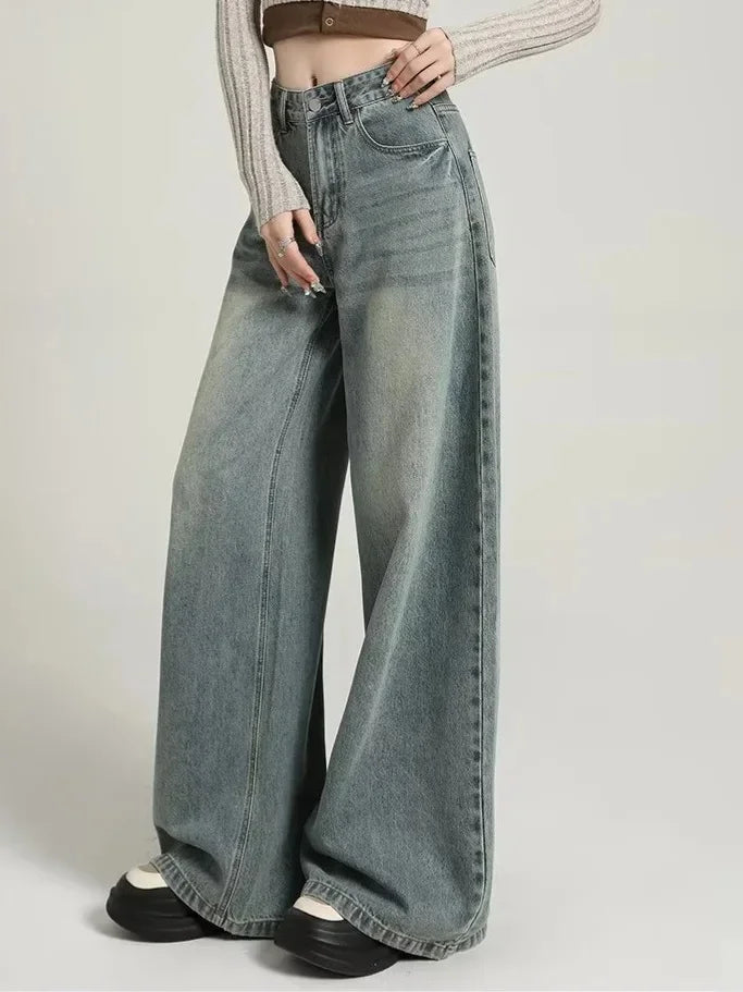Lune London | High-waisted baggy jeans for women - Casual style